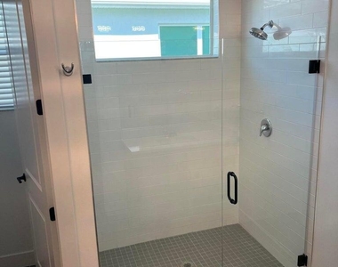 12800 Sw Eleanor Drive - Photo Thumbnail 6