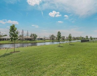 12800 Sw Eleanor Drive - Photo Thumbnail 13