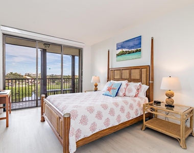 16940 Bay Street N - Photo Thumbnail 14