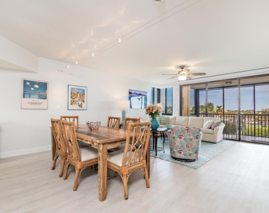 16940 Bay Street N - Photo Thumbnail 2