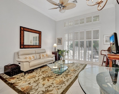 10732 Grande Boulevard - Photo Thumbnail 11