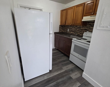 1021 Henrietta Avenue - Photo Thumbnail 1