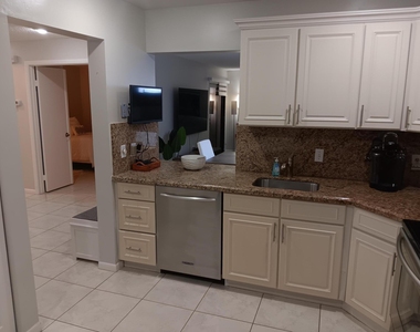 13125 Chadwick Court - Photo Thumbnail 4