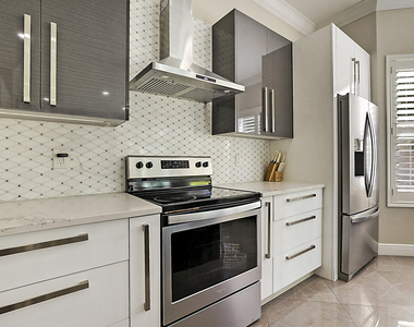 7167 Ivy Crossing Lane - Photo Thumbnail 14