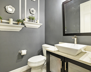 7167 Ivy Crossing Lane - Photo Thumbnail 9