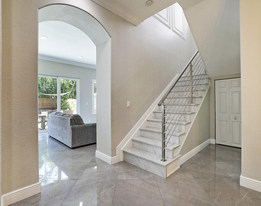 7167 Ivy Crossing Lane - Photo Thumbnail 8