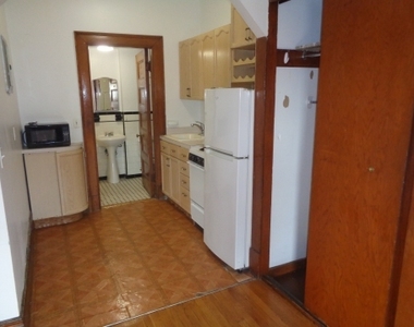 850 Beacon St - Photo Thumbnail 5