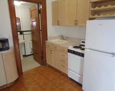 850 Beacon St - Photo Thumbnail 6
