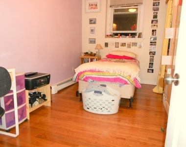450 Park Dr - Photo Thumbnail 1