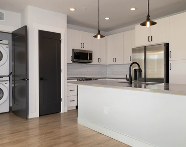 6273 W Jewell Ave - Photo Thumbnail 17