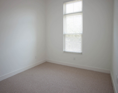 2265 Marietta Blvd Nw - Photo Thumbnail 73