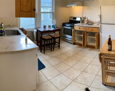 33 Irma Avenue - Photo Thumbnail 2