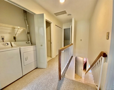 75 Greenway Close - Photo Thumbnail 13