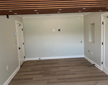 4 Glen Court - Photo Thumbnail 29
