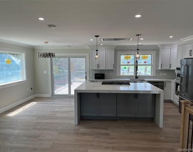 4 Glen Court - Photo Thumbnail 12