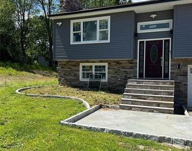 4 Glen Court - Photo Thumbnail 1