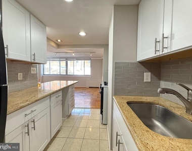 5353 Columbia Pike - Photo Thumbnail 4