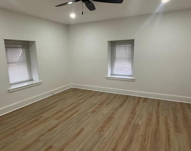 320 Loney Street - Photo Thumbnail 11