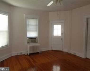 14 E Madison Avenue - Photo Thumbnail 3