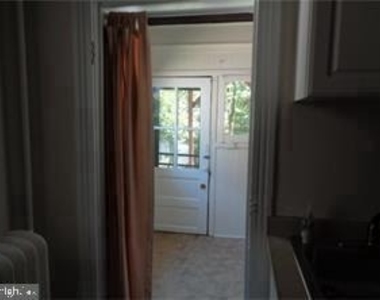 14 E Madison Avenue - Photo Thumbnail 7