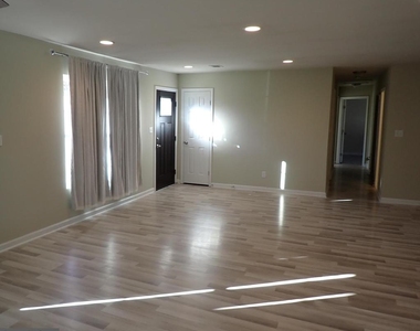 22064 Spring Valley Drive - Photo Thumbnail 3
