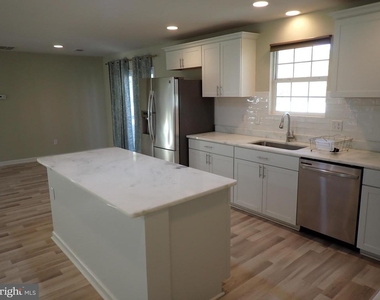 22064 Spring Valley Drive - Photo Thumbnail 5