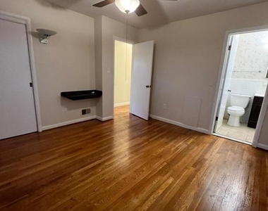 8102 Carey Branch Drive - Photo Thumbnail 11
