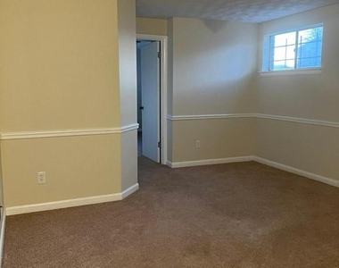 8102 Carey Branch Drive - Photo Thumbnail 16