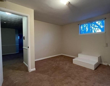 8102 Carey Branch Drive - Photo Thumbnail 20