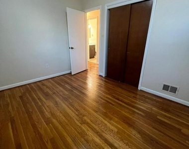8102 Carey Branch Drive - Photo Thumbnail 21