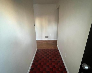 8102 Carey Branch Drive - Photo Thumbnail 2