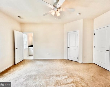7473 Singers Way - Photo Thumbnail 30