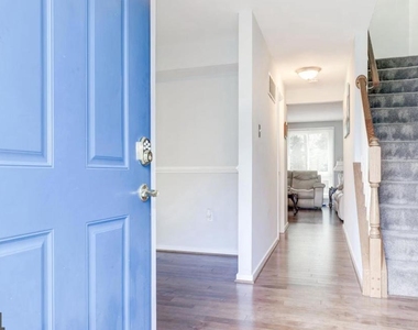 10343 Nightmist Ct - Photo Thumbnail 8