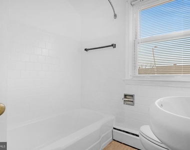 1908 E Belvedere Avenue - Photo Thumbnail 12