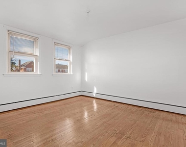 1908 E Belvedere Avenue - Photo Thumbnail 10