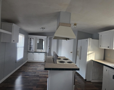 183 John Mitchell Road - Photo Thumbnail 2