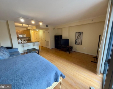 631 D Street Nw - Photo Thumbnail 8