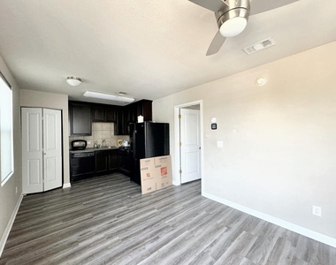315 Rachel St - Photo Thumbnail 3