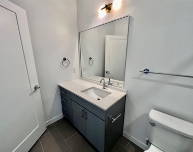 4801 Springdale Rd - Photo Thumbnail 14