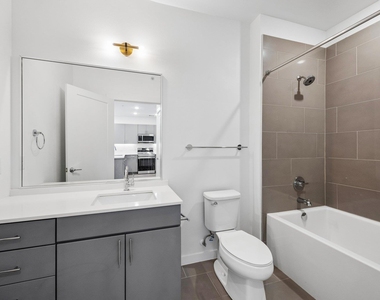 4801 Springdale Rd - Photo Thumbnail 9