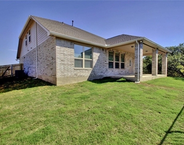 113 Meadow Wood Cv - Photo Thumbnail 25