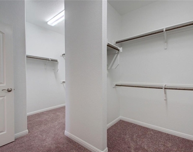 113 Meadow Wood Cv - Photo Thumbnail 14