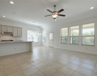 113 Meadow Wood Cv - Photo Thumbnail 1