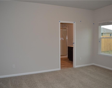 2800 Bridekirk Dr - Photo Thumbnail 24