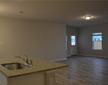 2800 Bridekirk Dr - Photo Thumbnail 5