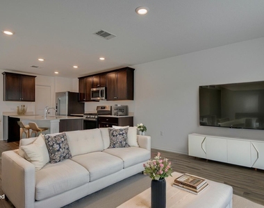 7212 Dancing Wind Ln - Photo Thumbnail 7