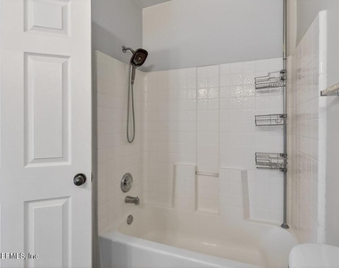 340 E Ashley Street - Photo Thumbnail 15