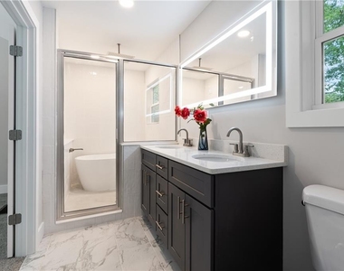 3439 Jackson Drive - Photo Thumbnail 9