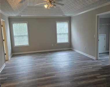 45 Windcrest Terrace - Photo Thumbnail 7
