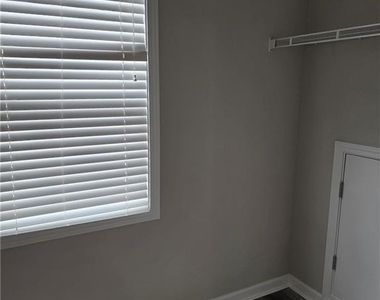45 Windcrest Terrace - Photo Thumbnail 4